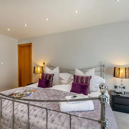 2 Bed In Middleton Oc-h29514